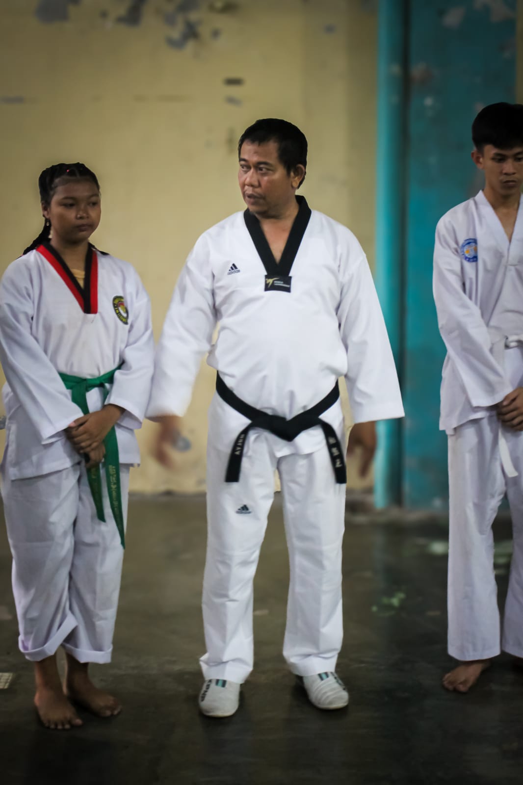 Kunjungi Dojang SMK BINA KARYA, Ketua DYNASTI Club Sabeum Nim H. Mulya Berikan Semagat Atlet. KEMENPORA RI Luncurkan Program SITENOR TAEKWONDO SMK BINA KARYA